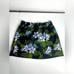 Speedo Black with Floral Swim Skort with Pockets SZ L